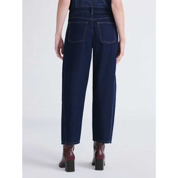 Free Assembly Women's and Women's Plus Barrel Ankle Jeans, 27" Inseam, Size 6 - Picture 3 of 5